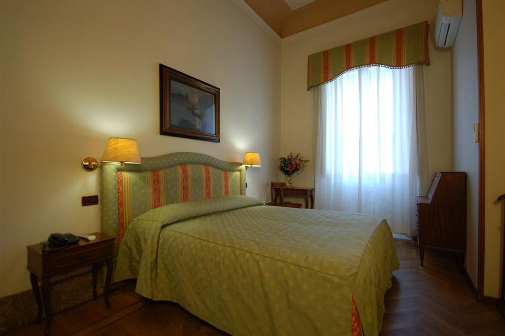 Hotel Ely Viareggio Luaran gambar